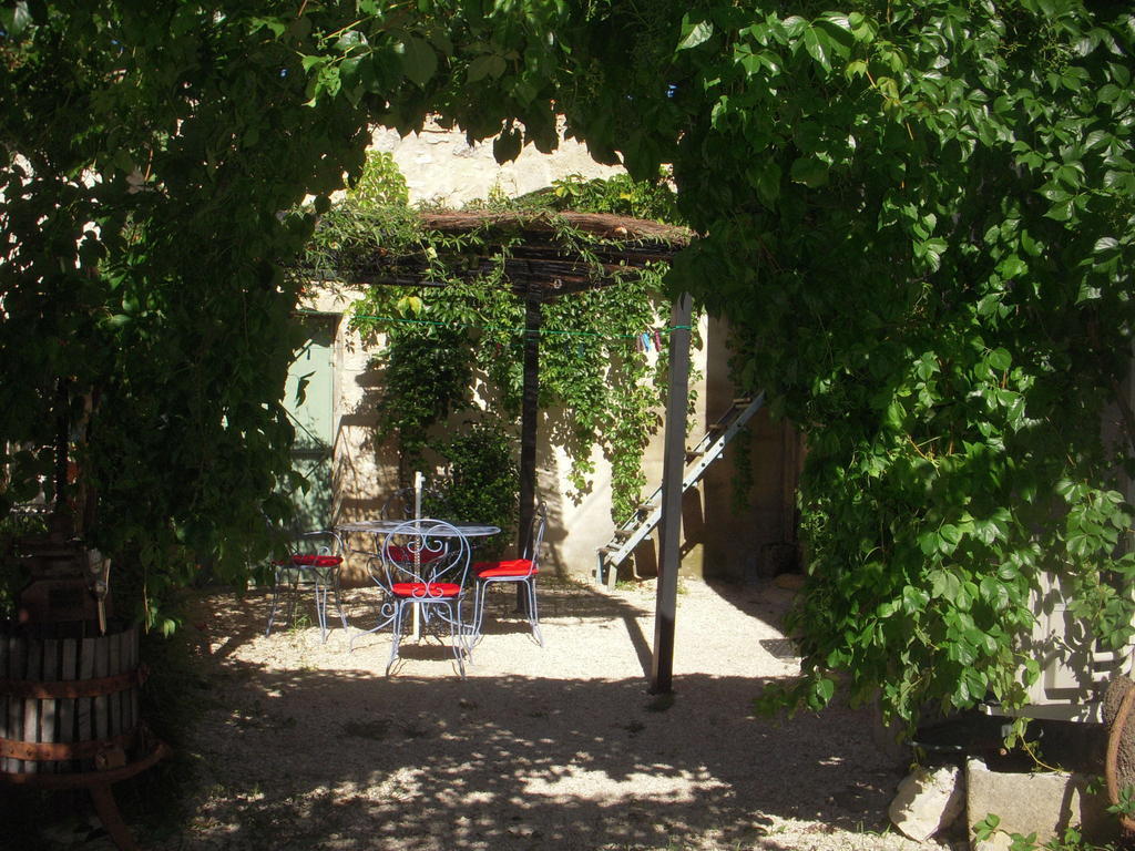 Du Mas Gibert A Entre Nimes Et Montpellier